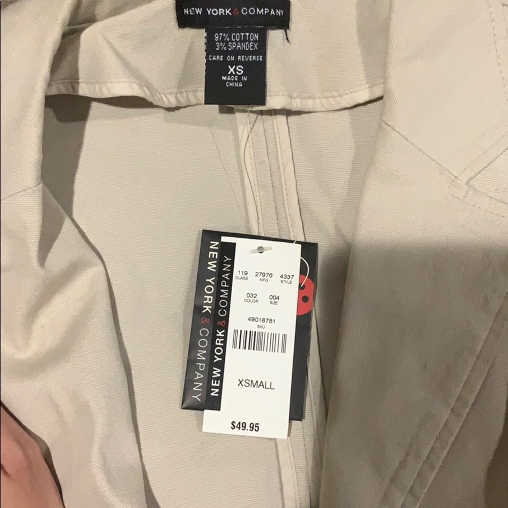 New York & Company khaki blazer. NWT. - Picture 2 of 4